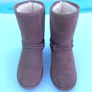 BearPaw brown boots